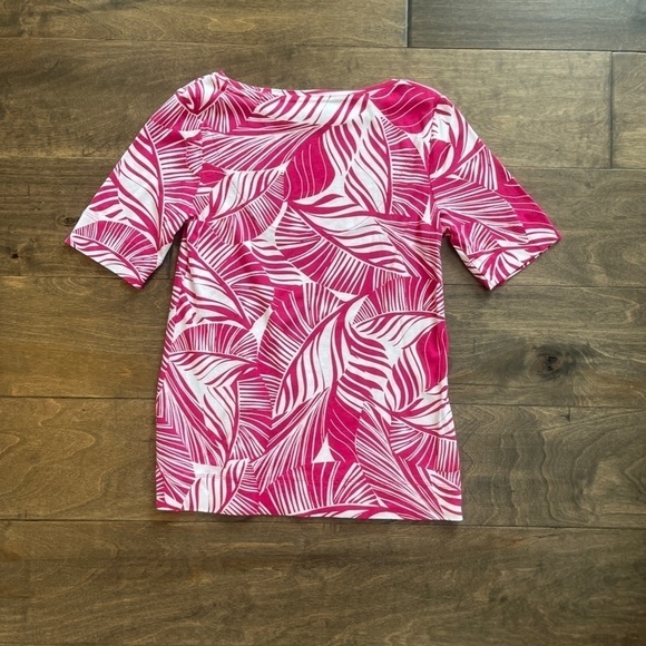 Chicos - Picture 1 of 3